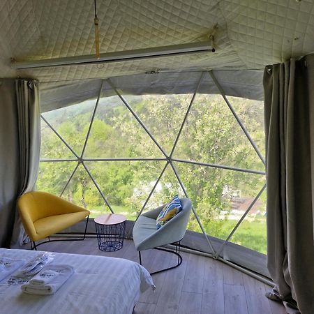Glamping Georgia Krikhi Hotel Ambrolauri Ngoại thất bức ảnh