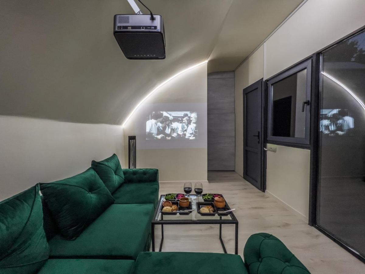 Glamping Georgia Krikhi Hotel Ambrolauri Ngoại thất bức ảnh