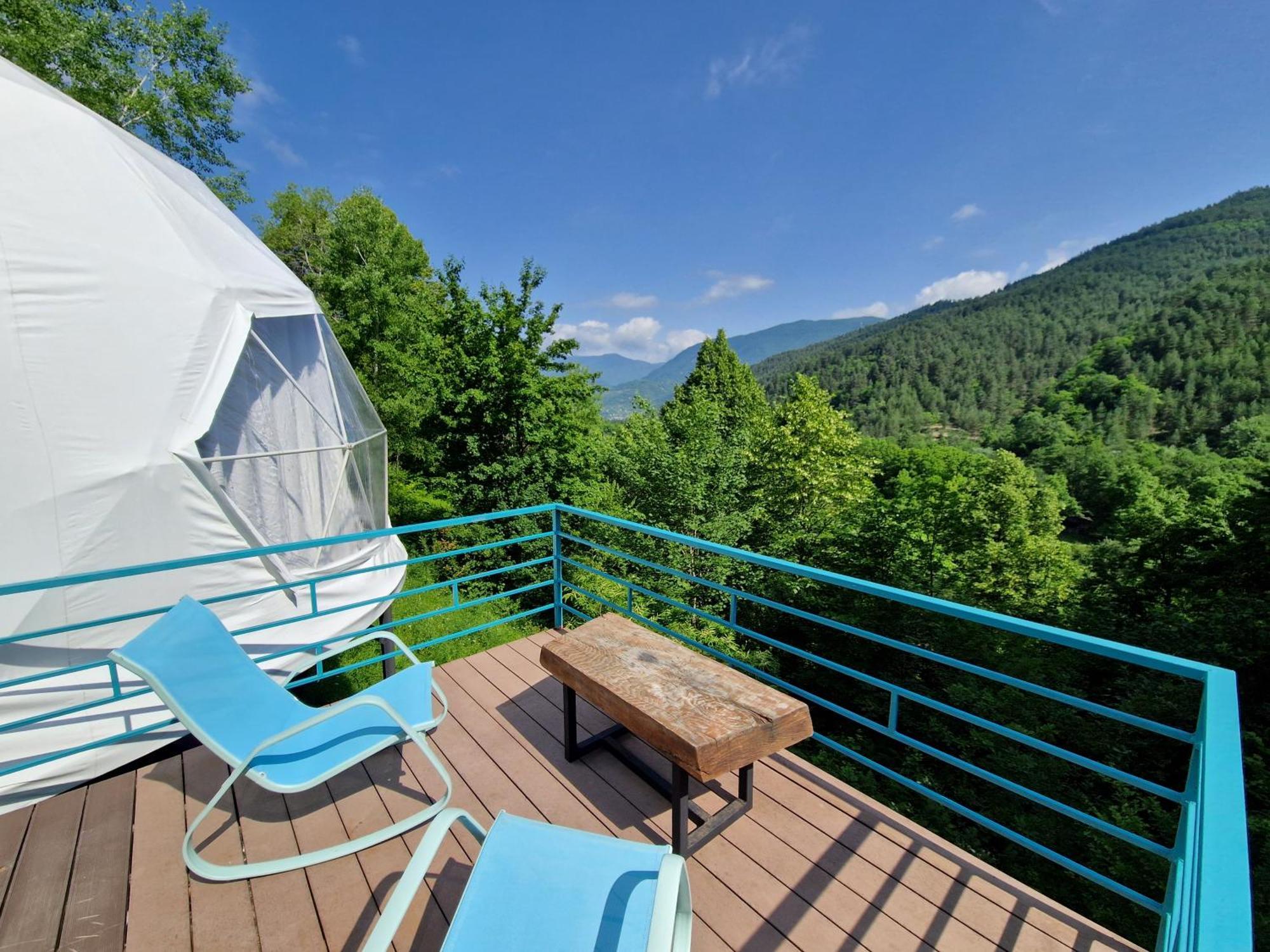 Glamping Georgia Krikhi Hotel Ambrolauri Ngoại thất bức ảnh