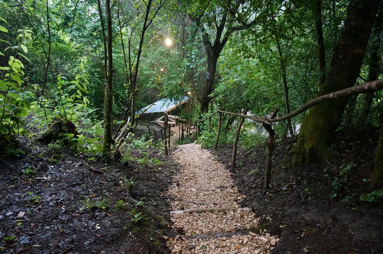 Glamping Georgia Krikhi Hotel Ambrolauri Ngoại thất bức ảnh