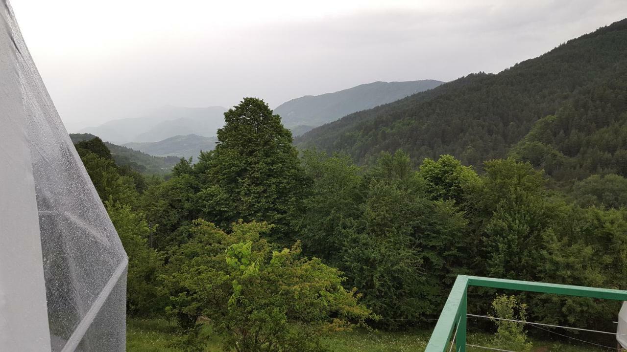 Glamping Georgia Krikhi Hotel Ambrolauri Ngoại thất bức ảnh