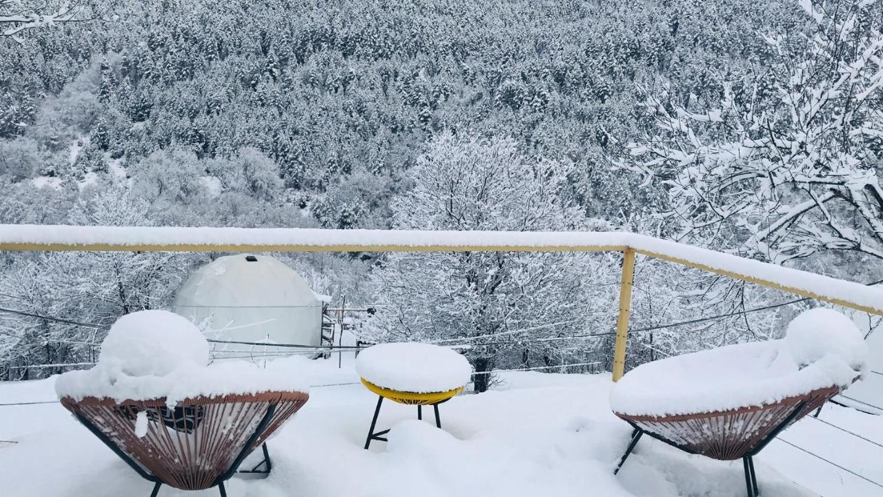 Glamping Georgia Krikhi Hotel Ambrolauri Ngoại thất bức ảnh